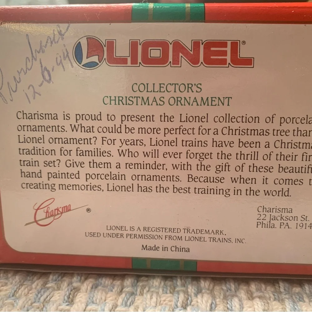 Lionel Collectors Christmas Train Ornament 37-619 Fine Porcelain 1994 VGUC